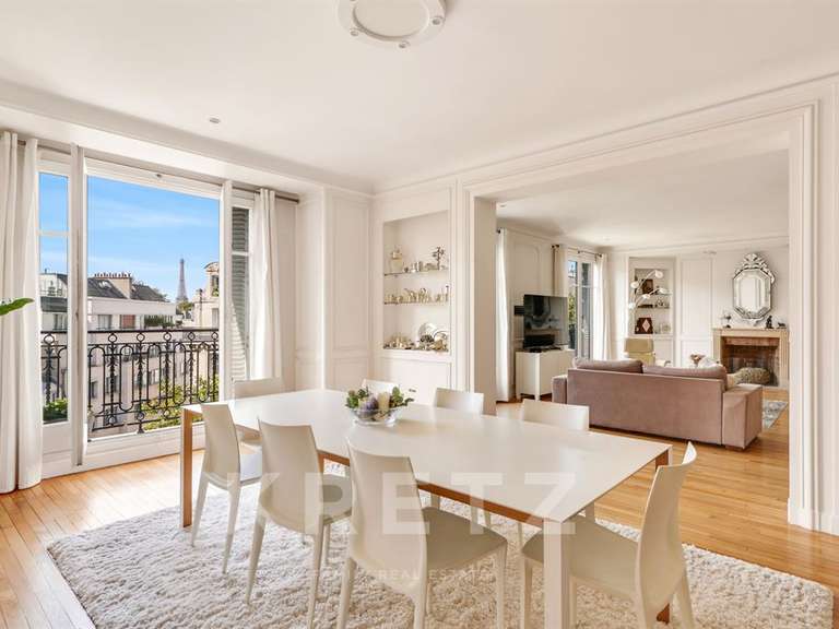 Appartement Paris 7e - 4 chambres - 185m²