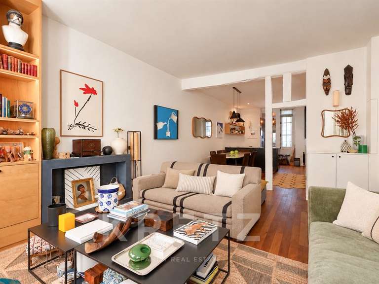 Appartement Paris 6e - 2 chambres - 94m²