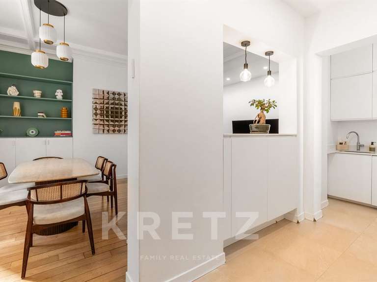 Appartement Paris 16e - 3 chambres - 100m²