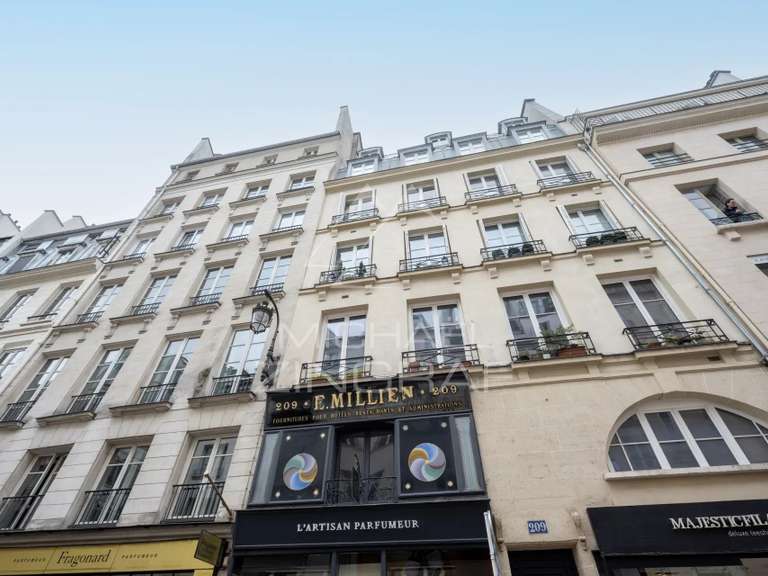 Apartment Paris 1er - 51m²