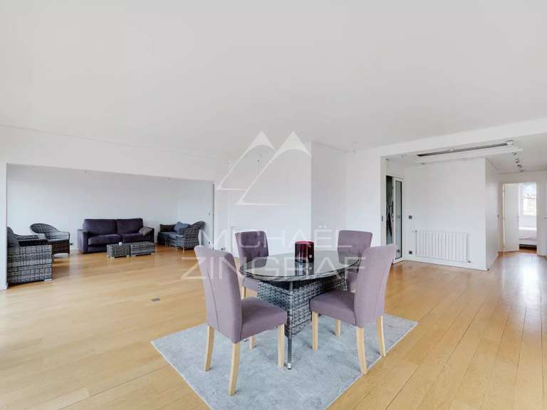 Apartment Paris 6e - 145m²