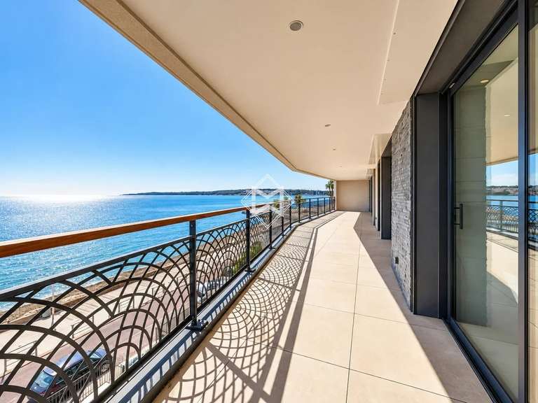 Appartement Cannes - 3 chambres - 175m²