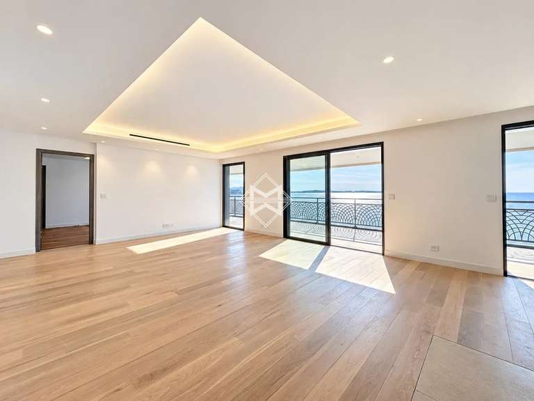 Appartement Cannes - 3 chambres - 175m²