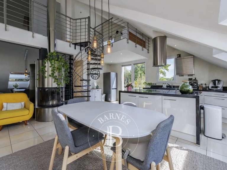 Apartment Divonne-les-Bains - 2 bedrooms - 97m²