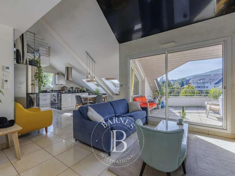 Appartement Divonne-les-Bains - 2 chambres - 97m²
