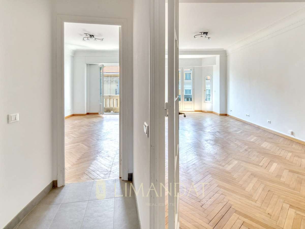 Apartment Nice