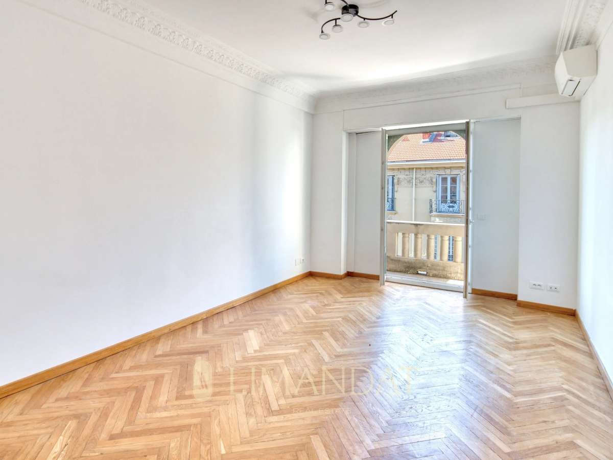 Apartment Nice