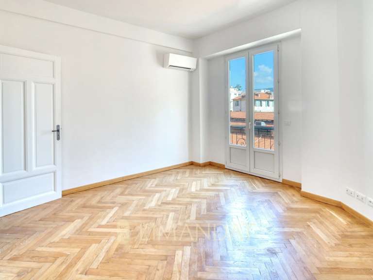 Apartment Nice - 2 bedrooms - 94m²