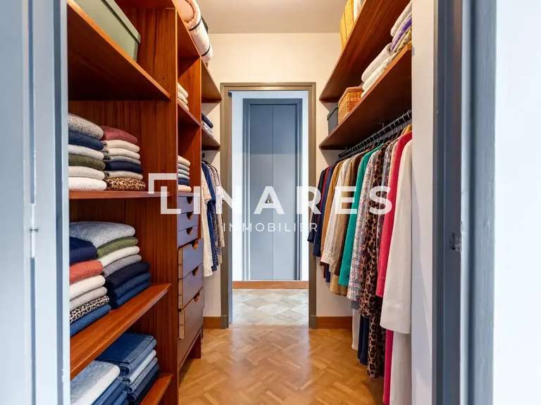 Apartment Aix-en-Provence - 3 bedrooms - 110m²