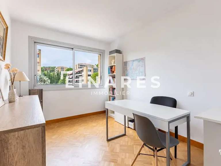 Apartment Aix-en-Provence - 3 bedrooms - 110m²