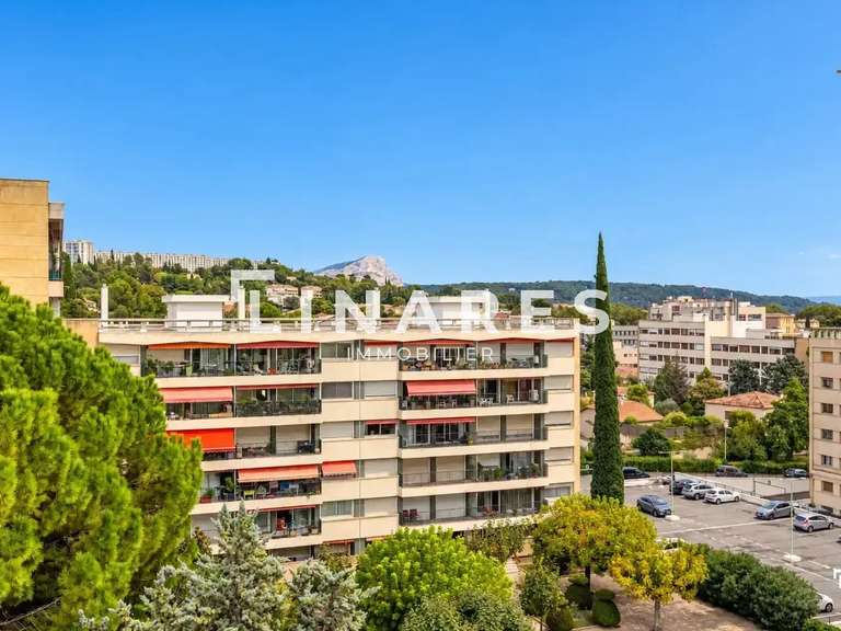 Apartment Aix-en-Provence - 3 bedrooms - 110m²