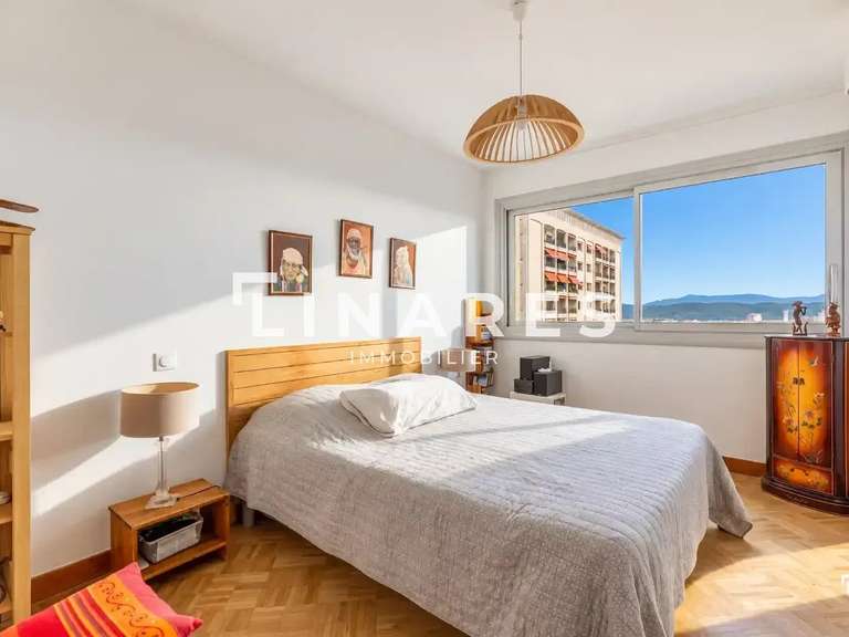 Apartment Aix-en-Provence - 3 bedrooms - 110m²