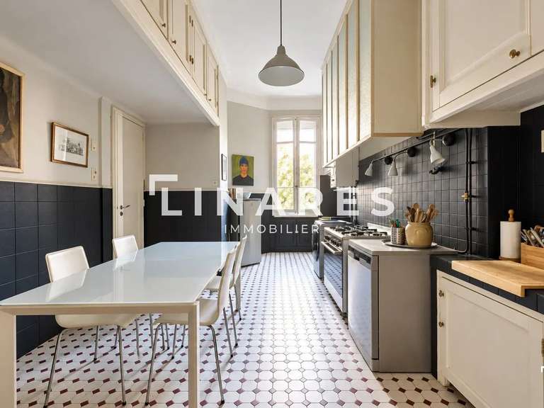 Apartment Marseille 1er - 4 bedrooms - 188m²