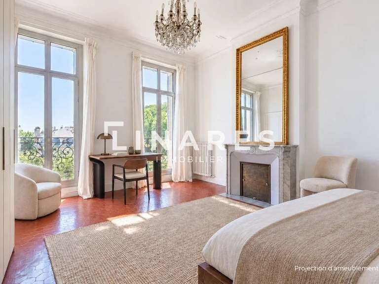 Apartment Marseille 8e - 3 bedrooms - 166m²