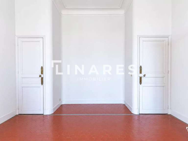 Apartment Marseille 8e - 3 bedrooms - 166m²