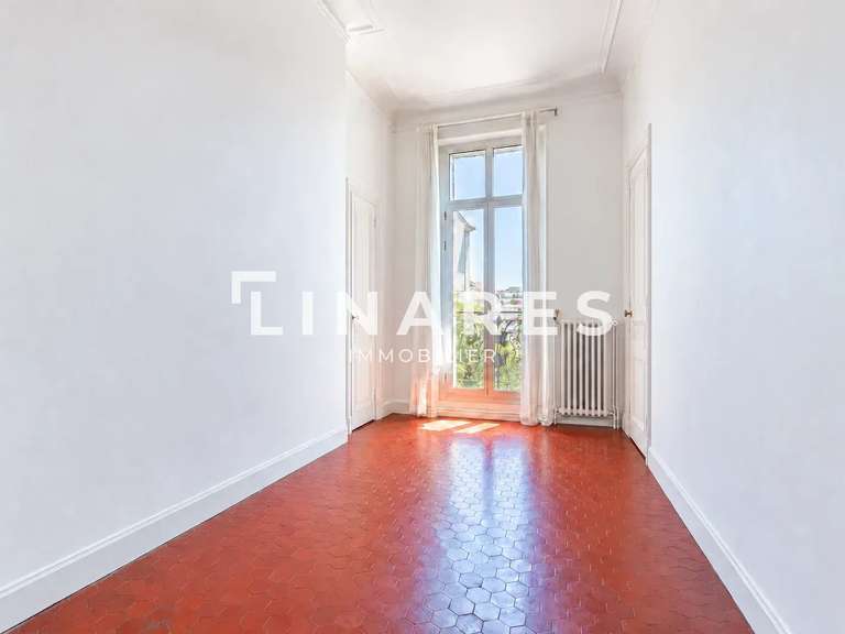 Apartment Marseille 8e - 3 bedrooms - 166m²