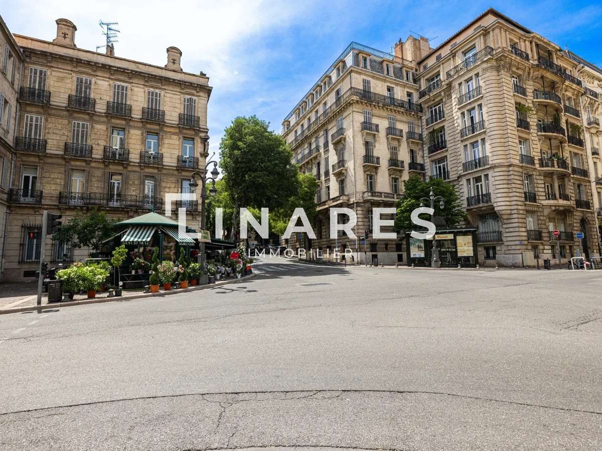 Apartment Marseille 8e