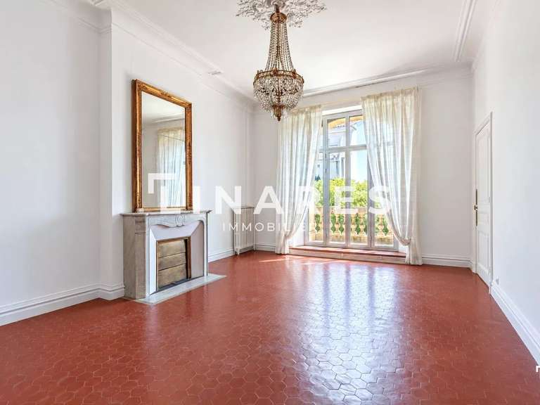 Apartment Marseille 8e - 3 bedrooms - 166m²