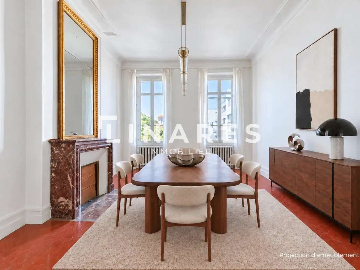 Apartment Marseille 8e