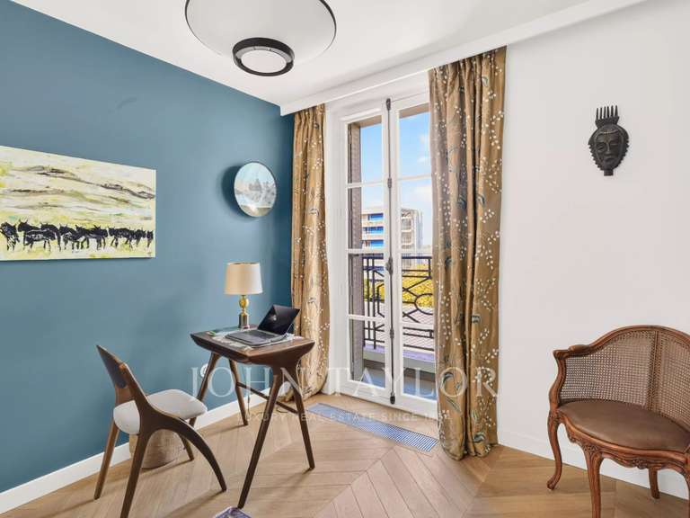Appartement Paris 6e - 2 chambres - 91m²