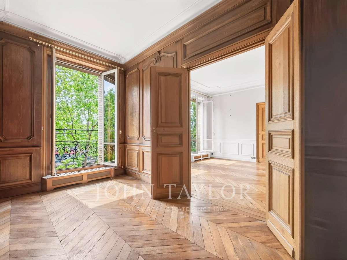 Apartment Paris 4e