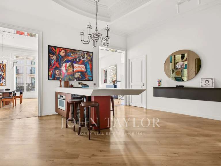 Appartement Paris 2e - 2 chambres - 103m²