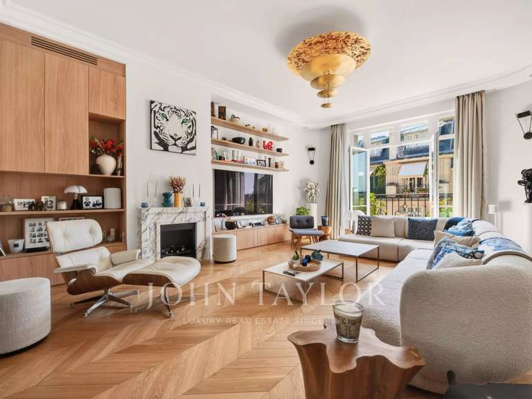 Appartement Paris 16e - 5 chambres - 329m²