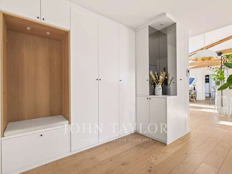 Appartement Paris 1er - 3 chambres - 115m²