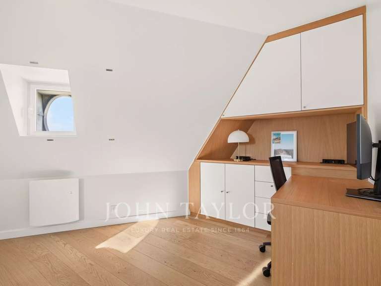 Appartement Paris 1er - 3 chambres - 115m²