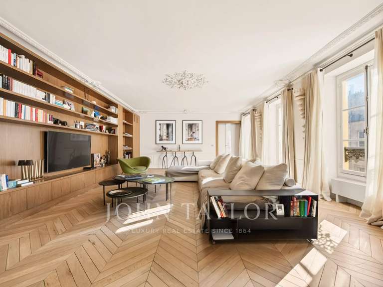 Appartement Paris 7e - 2 chambres - 148m²