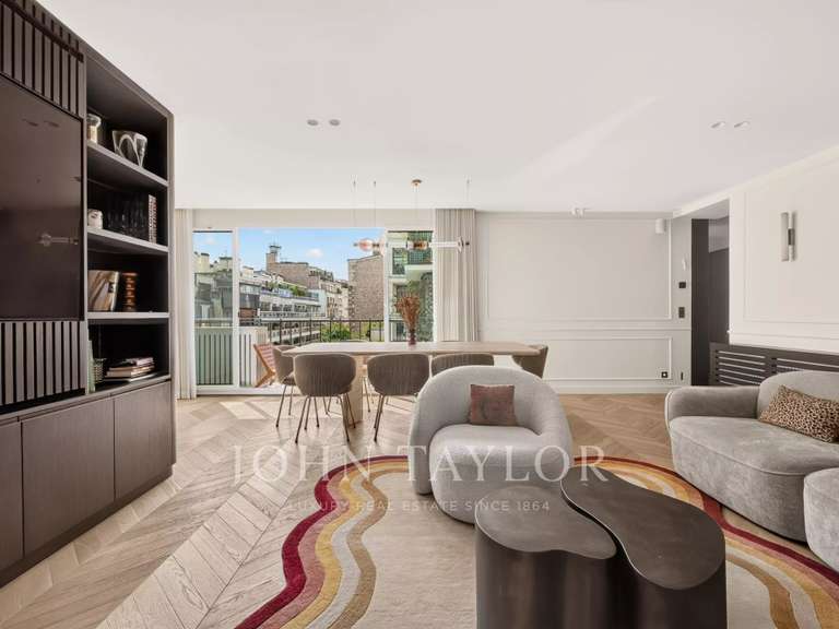 Appartement Paris 16e - 2 chambres - 101m²