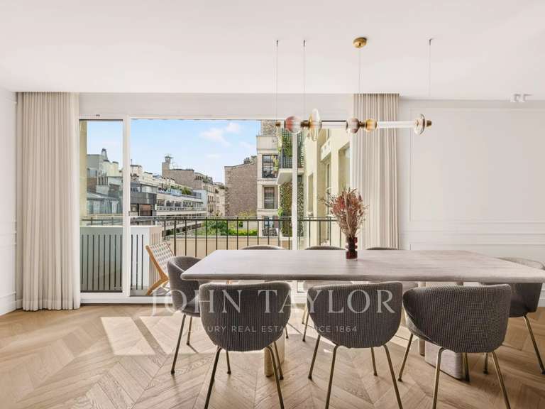 Appartement Paris 16e - 2 chambres - 101m²