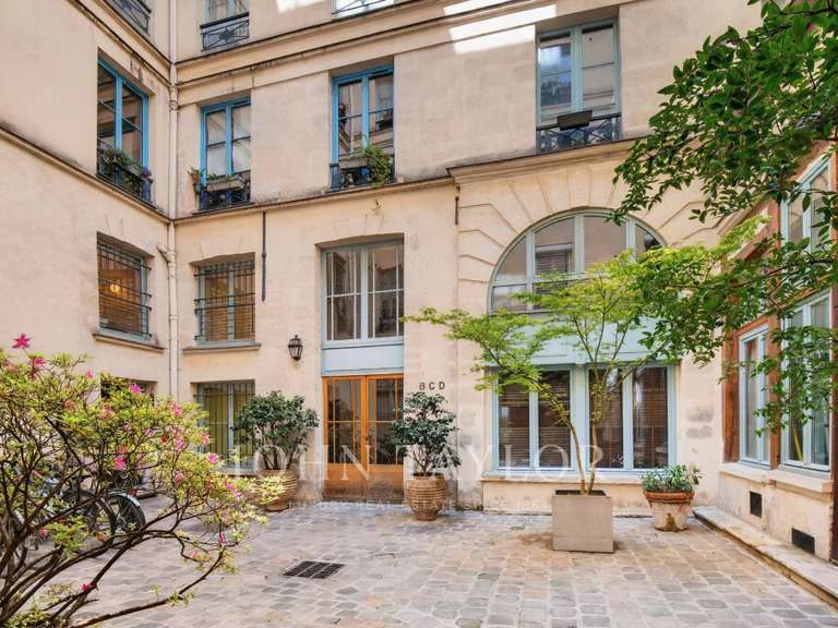 Appartement Paris 6e - 2 chambres - 74m²