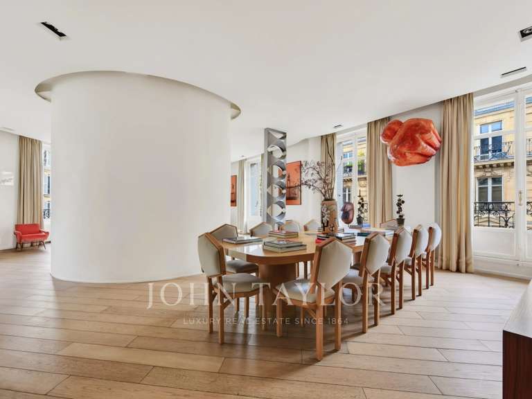 Appartement Paris 17e - 3 chambres - 240m²