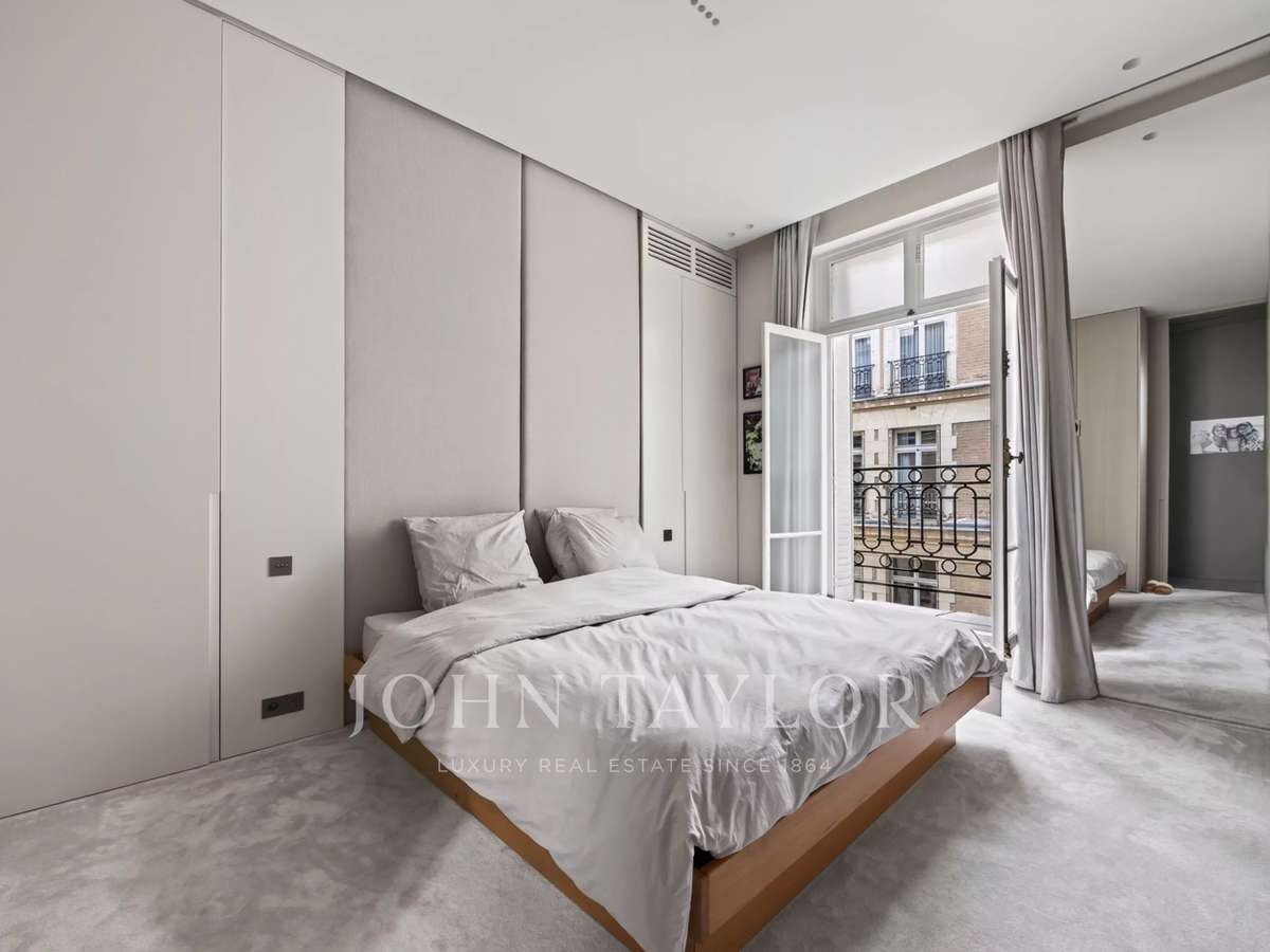 Apartment Paris 16e