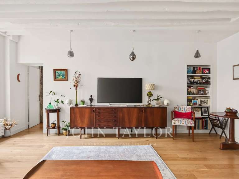 Appartement Paris 6e - 2 chambres - 120m²