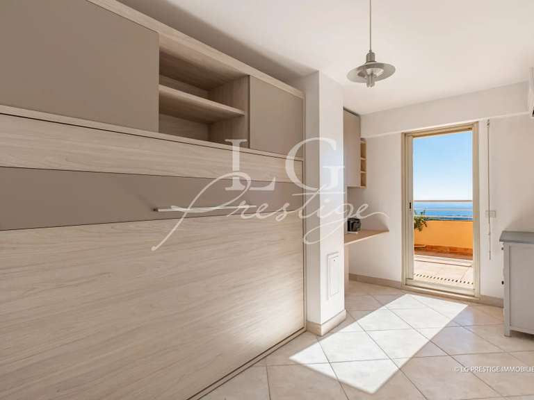 Apartment with Sea view Mandelieu-la-Napoule - 2 bedrooms - 63m²