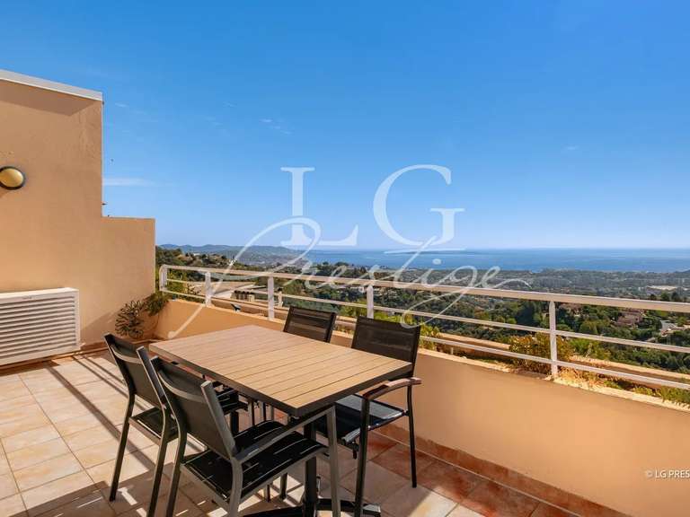 Apartment with Sea view Mandelieu-la-Napoule - 2 bedrooms - 63m²