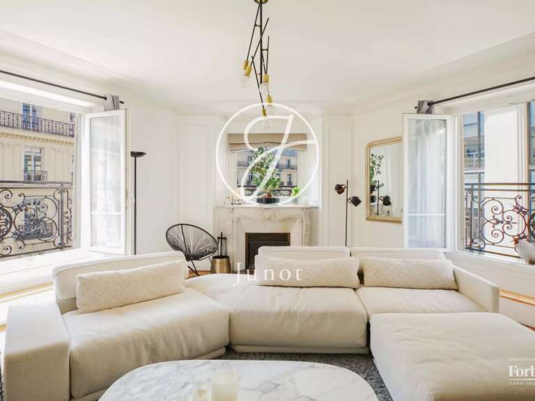Appartement Paris 2e - 2 chambres - 97m²