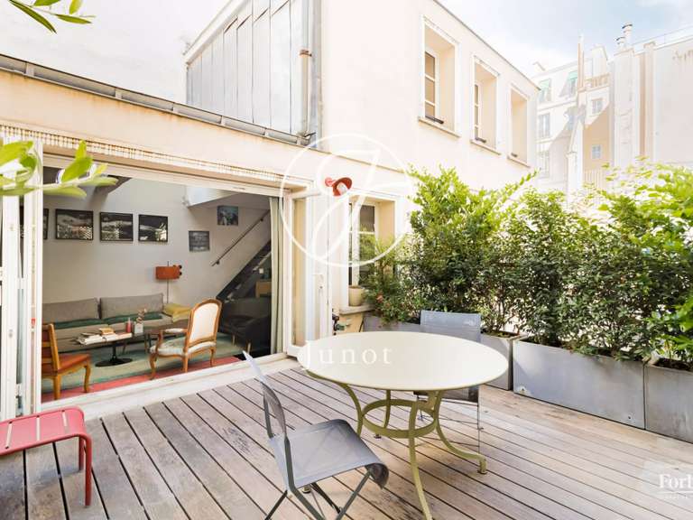 Appartement Paris 9e - 3 chambres - 131m²