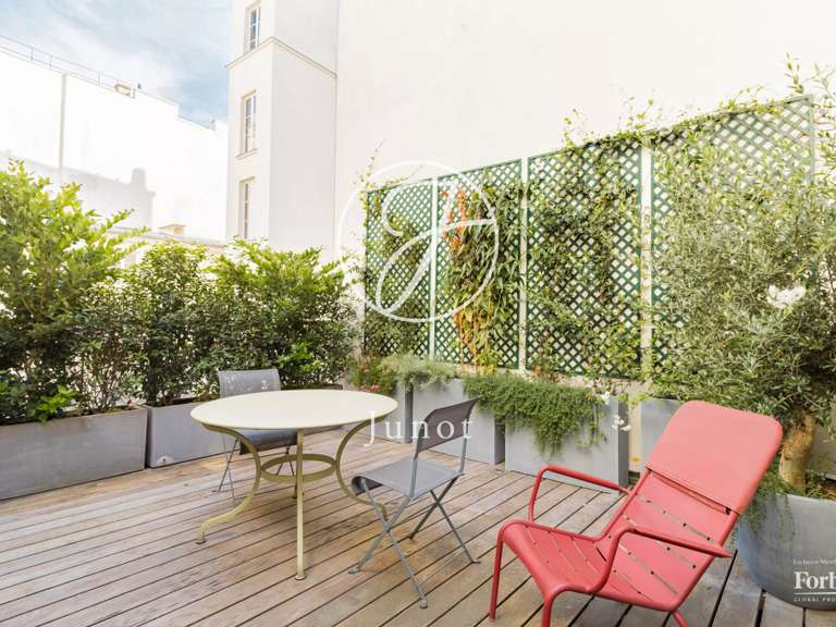 Appartement Paris 9e - 3 chambres - 131m²