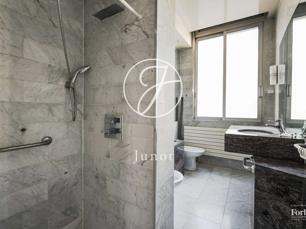 Apartment Paris 17e