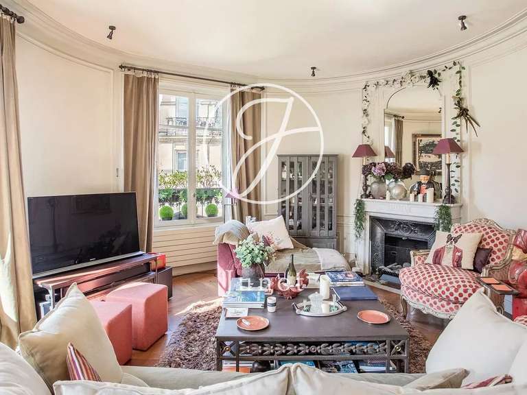 Apartment Paris 17e - 3 bedrooms - 185m²