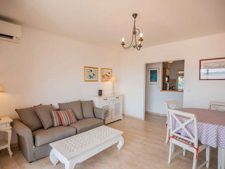 Apartment with Sea view Sainte-Maxime - 2 bedrooms - 57m²