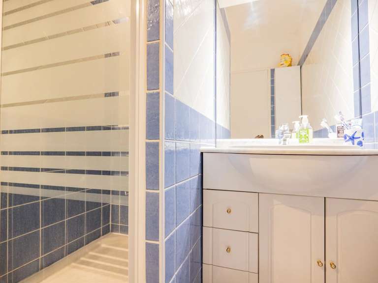 Apartment with Sea view Sainte-Maxime - 2 bedrooms - 57m²