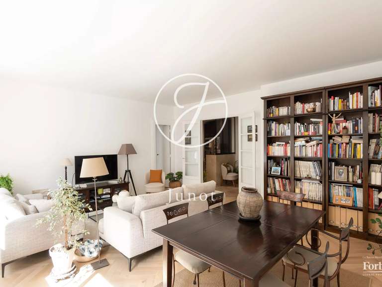 Appartement Paris 16e - 3 chambres - 118m²
