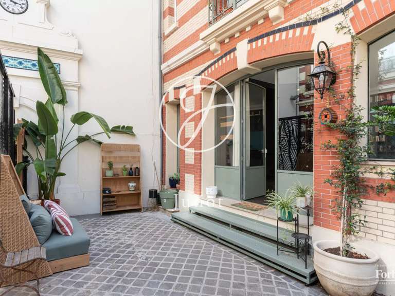 Appartement Paris 16e - 3 chambres - 130m²