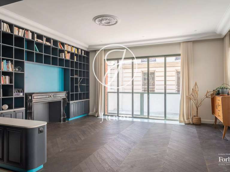 Appartement Paris 16e - 3 chambres - 130m²
