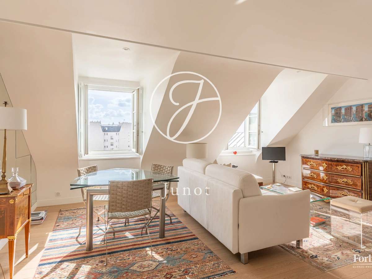 Apartment Paris 4e