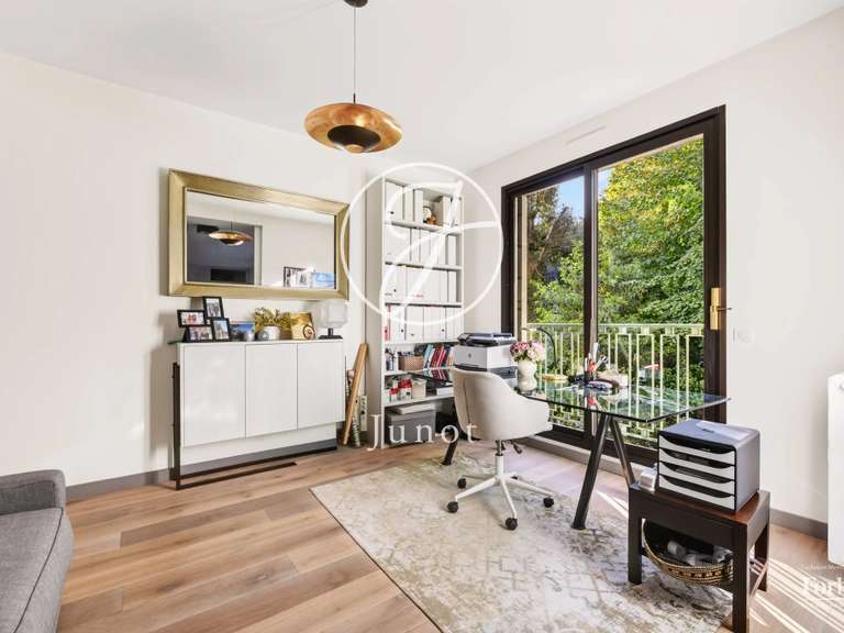 Appartement Paris 16e - 2 chambres - 129m²